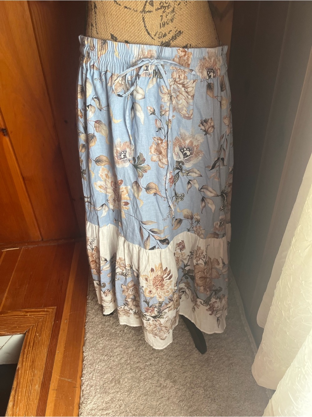 Rachel Zoe Light Blue Floral Tiered Skirt